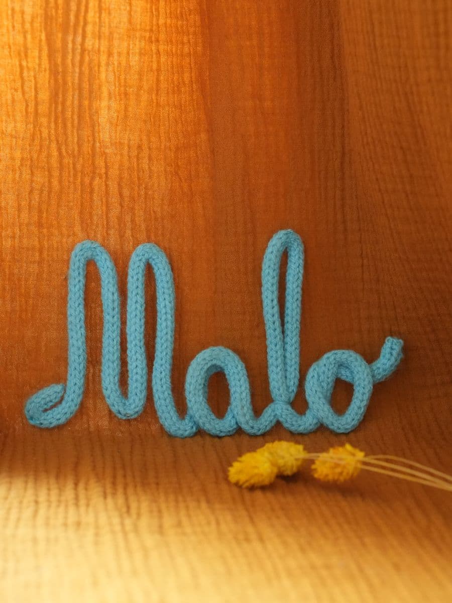 Prénom ou mot en tricotin - Image 2